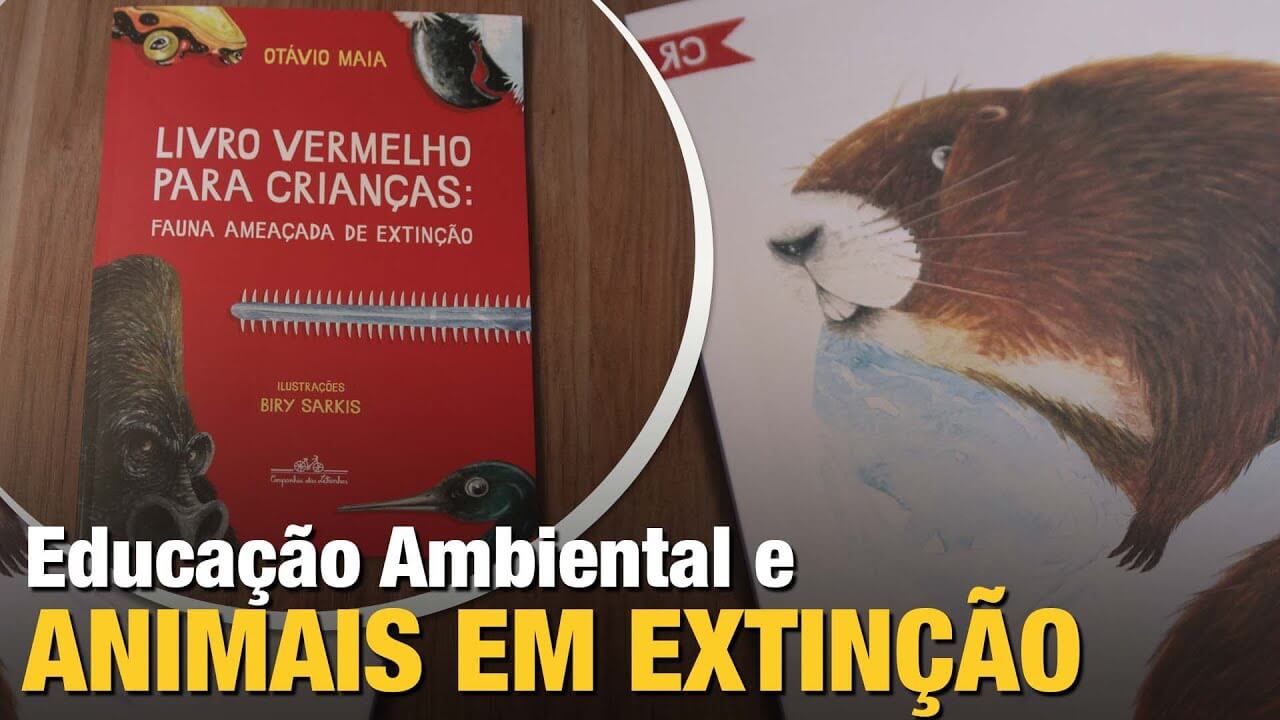 O livro vermelho Um Livro Infantil Sobre Animais em Extinção